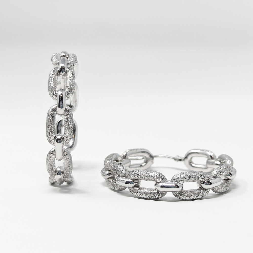 SOLD Vintage sterling silver 925 chain hoop textured and smooth earring Peru - Picture 3 of 7